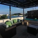 Penthouse With Private Jacuzzi